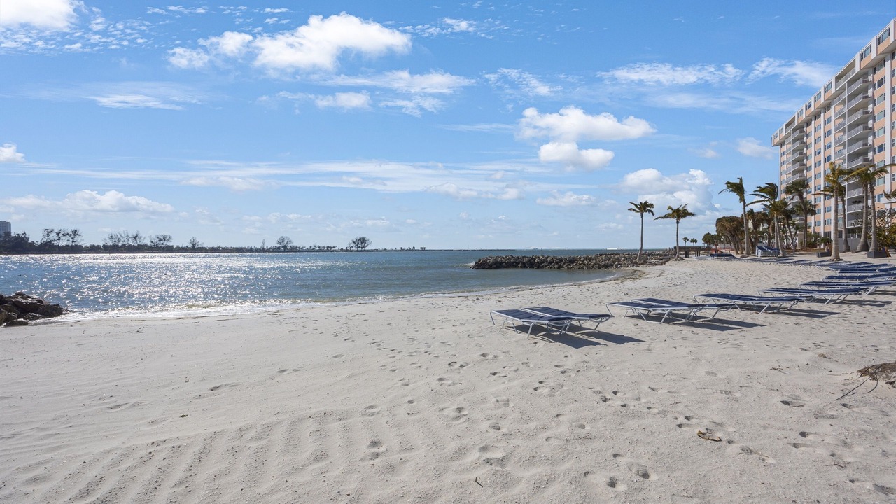 Photo of Others in Sand Key