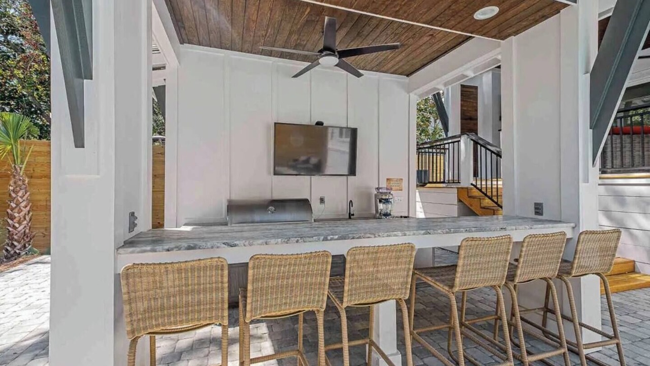 Photo of Patio Balcony in Dune Allen Beach
