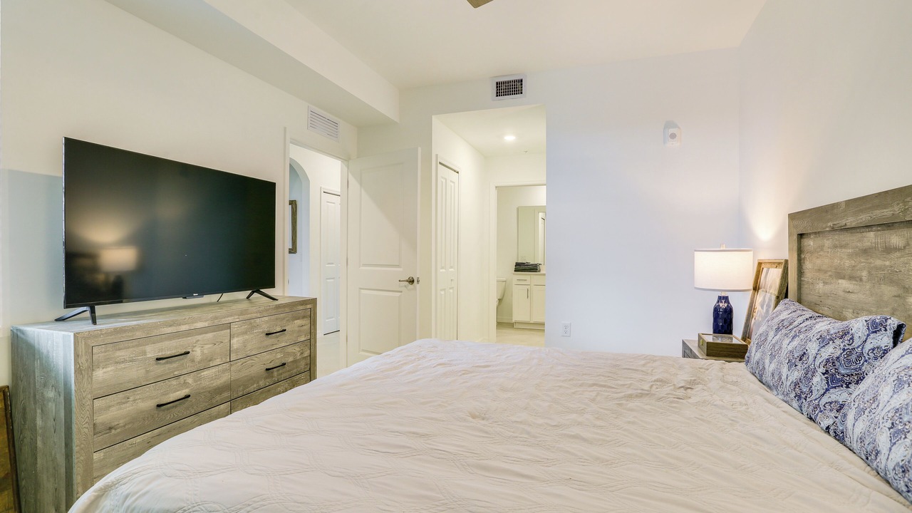 Photo of Bedroom in Lehigh Acres