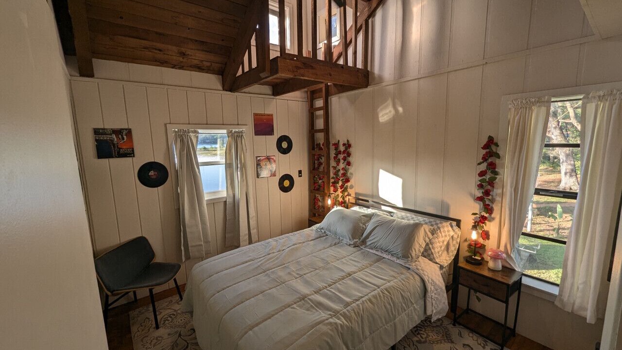 Photo of Bedroom in Silver Springs