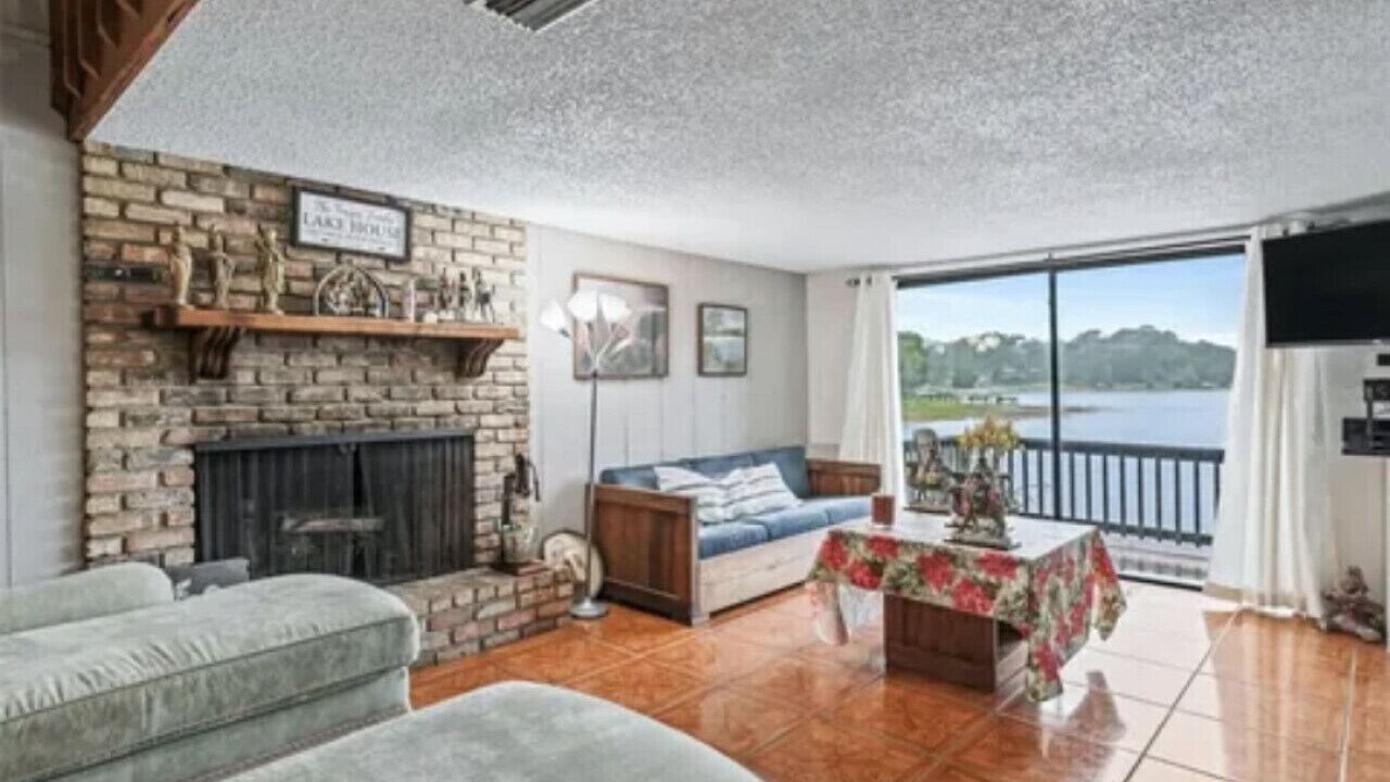 Photo of Livingroom in Silver Springs
