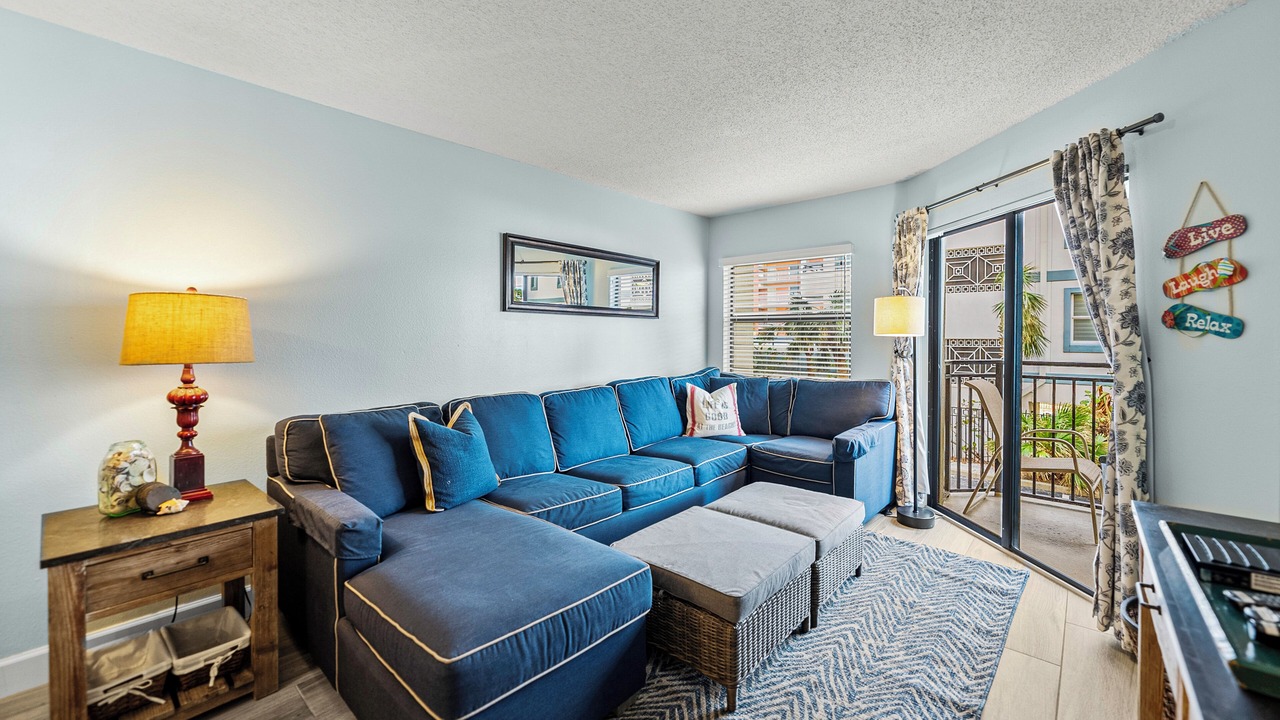 Photo of Livingroom in Belle Vista