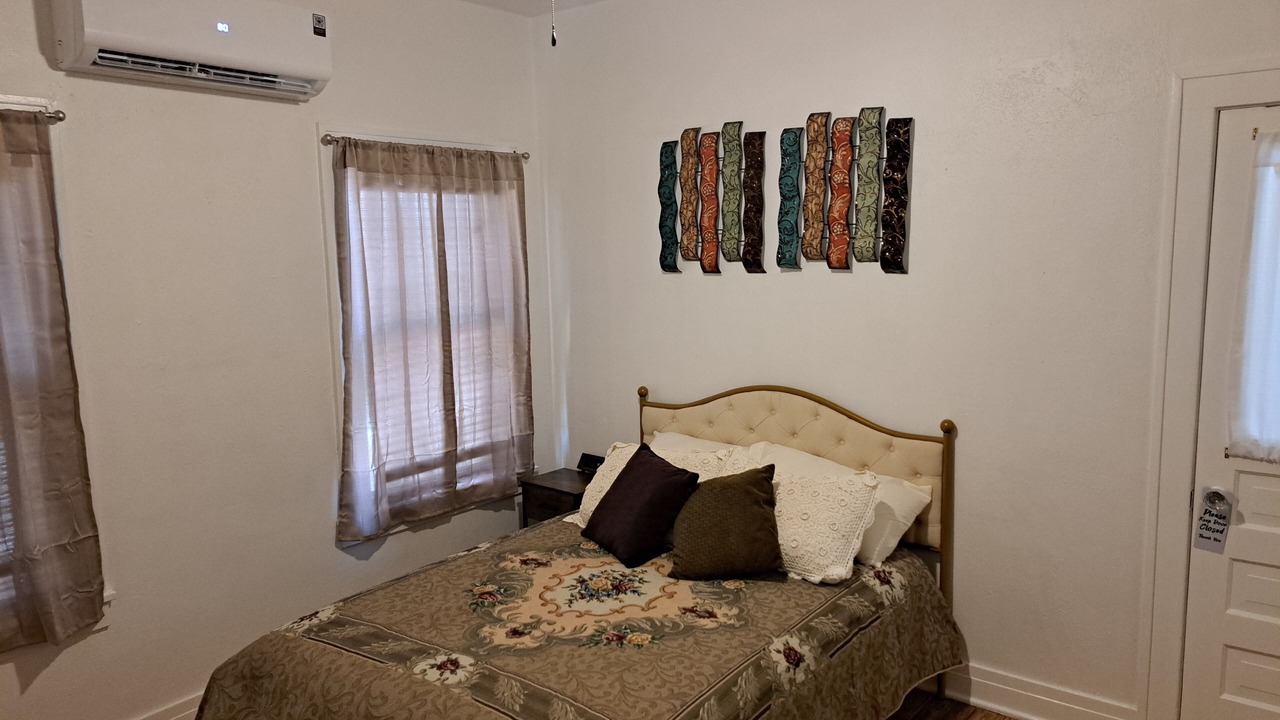 Photo of Bedroom in Lake Wales
