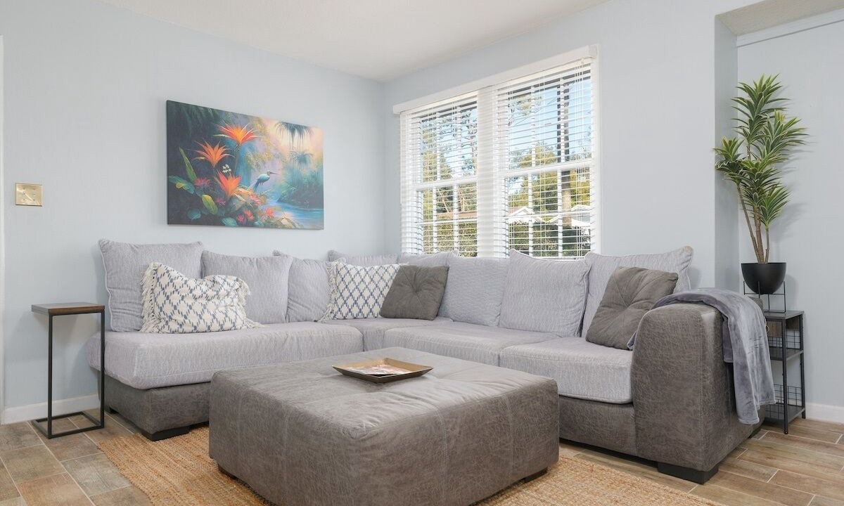 Photo of Livingroom in Avondale