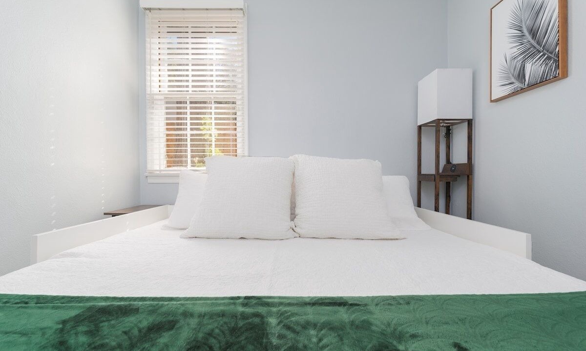 Photo of Bedroom in Avondale