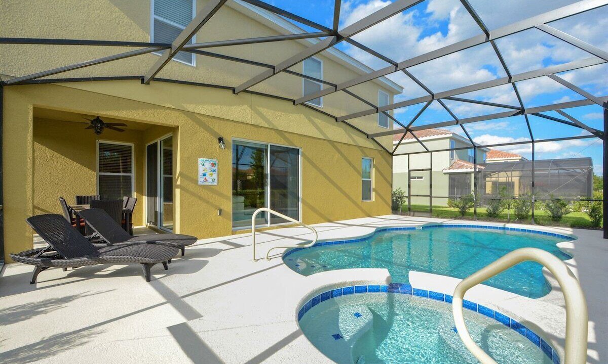 Photo of Outdoor in Sunridge Woods