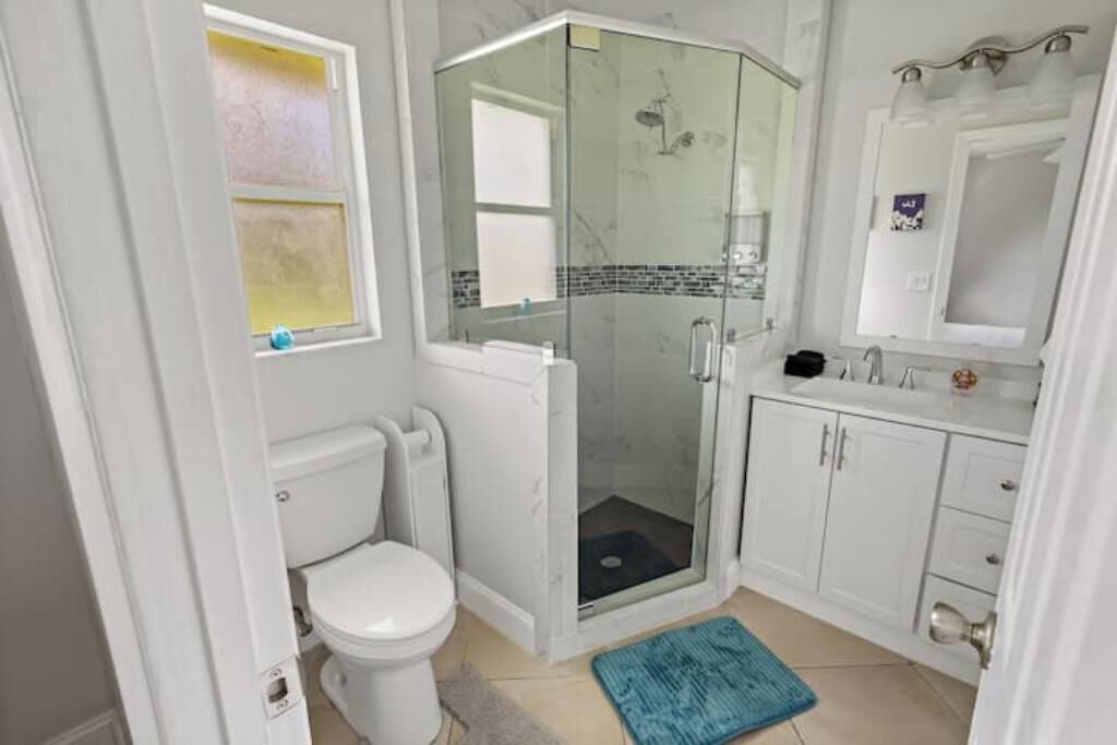 Photo of Bathroom in Interchange Square