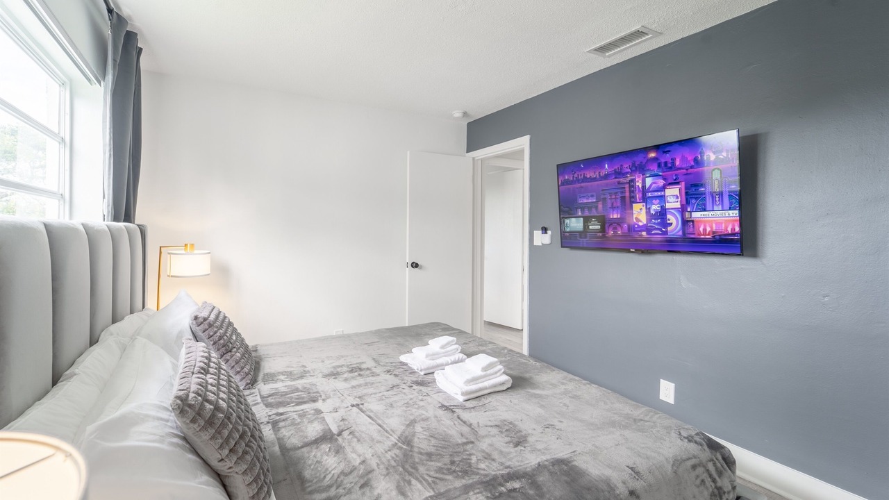 Photo of Bedroom in Survey Creek