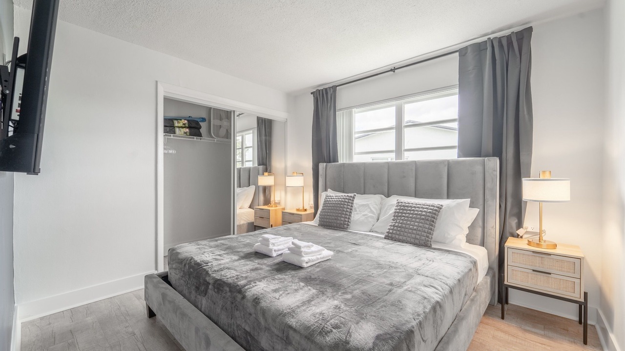 Photo of Bedroom in Survey Creek