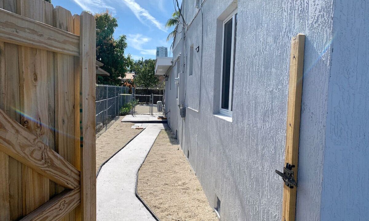 Photo of Outdoor in Allapattah
