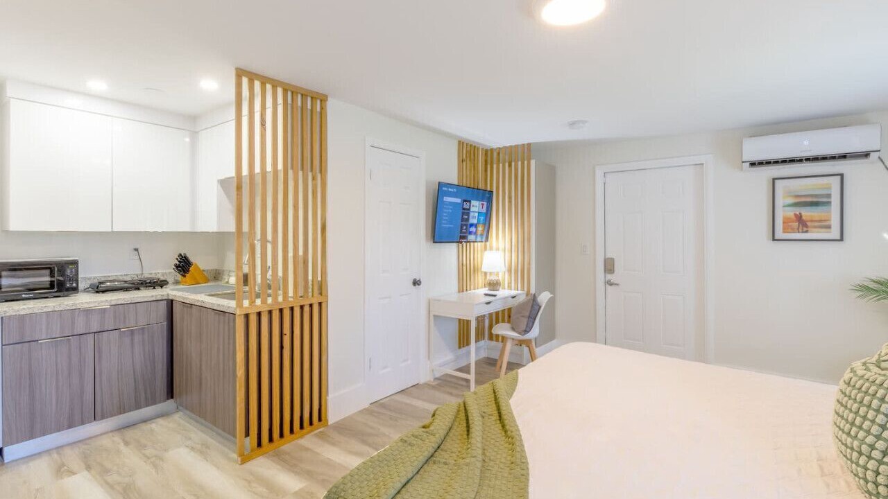 Photo of Bedroom in Allapattah
