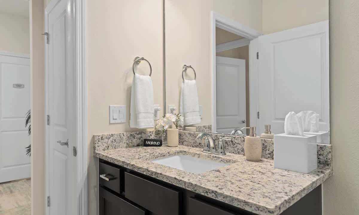 Photo of Bathroom in Four Corners