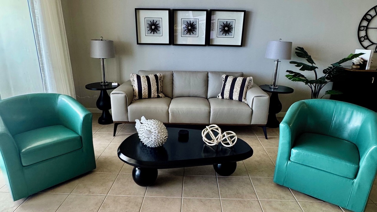 Photo of Livingroom in Jacksonville