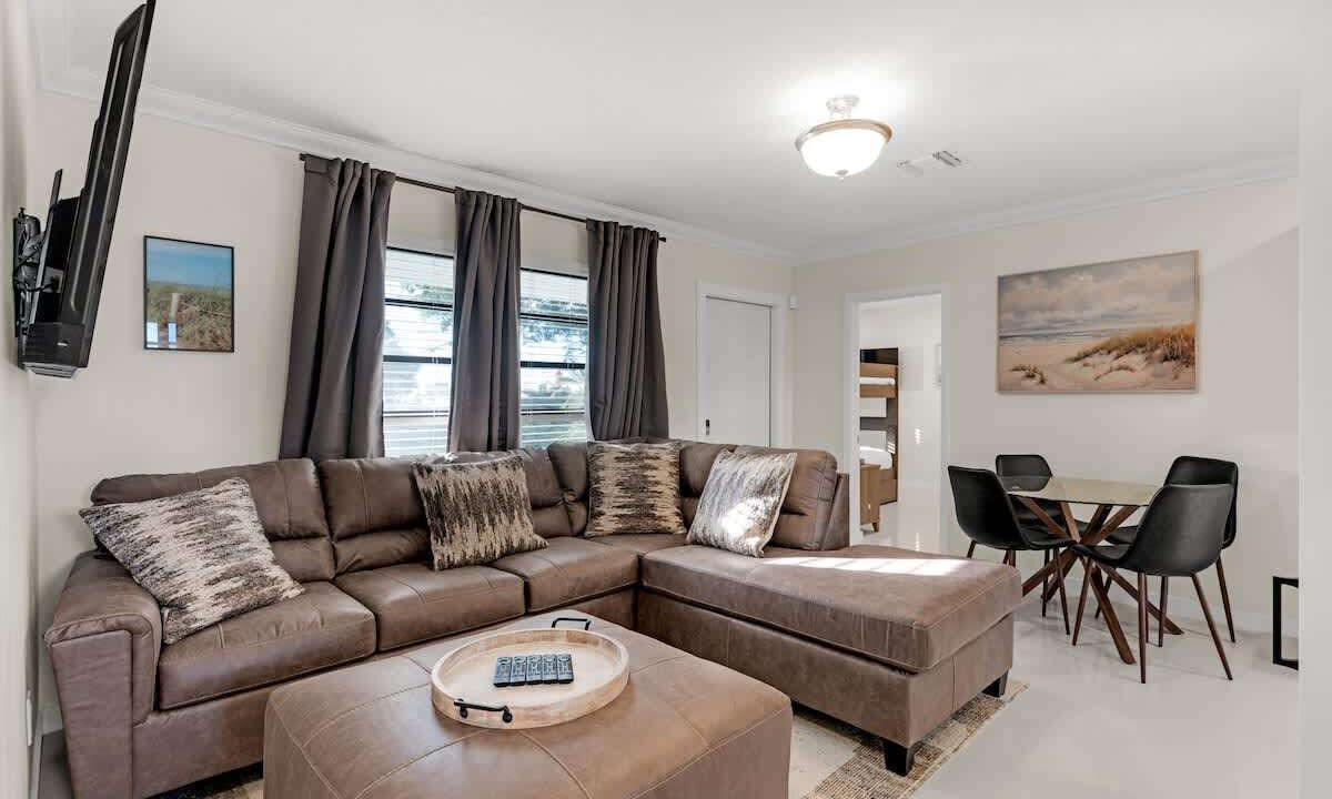 Photo of Livingroom in Homestead