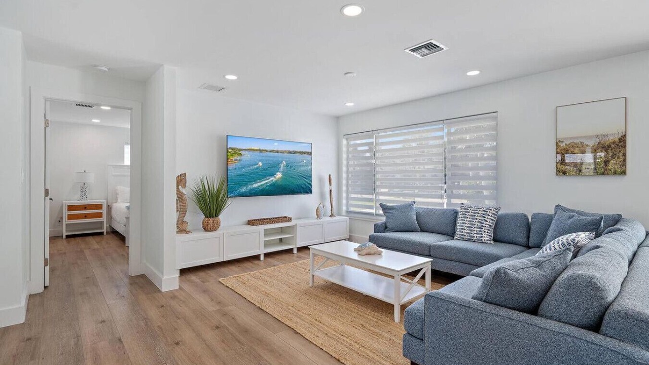 Photo of Livingroom in Tequesta