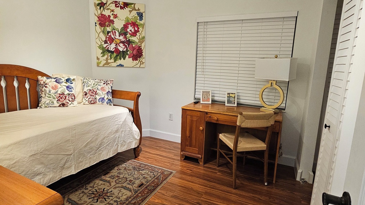 Photo of Bedroom in Pembroke Pines