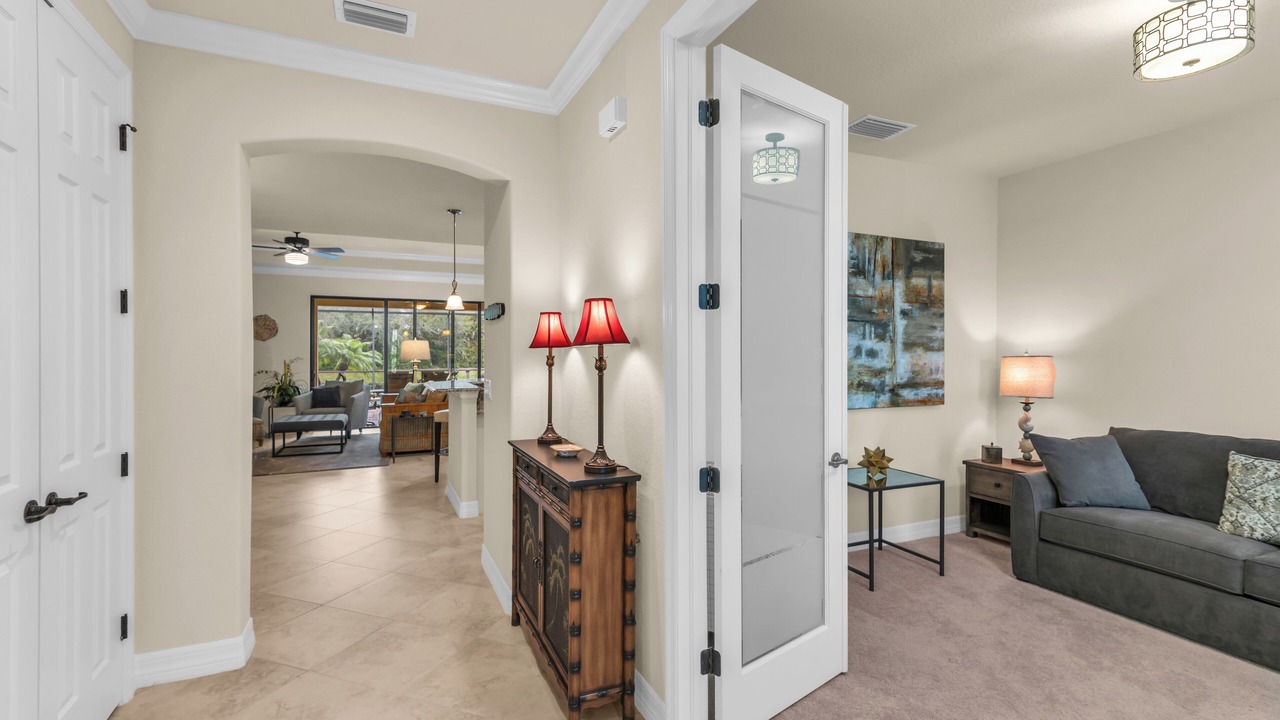 Photo of Livingroom in Naples