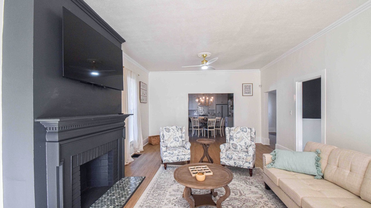 Photo of Livingroom in Brooksville