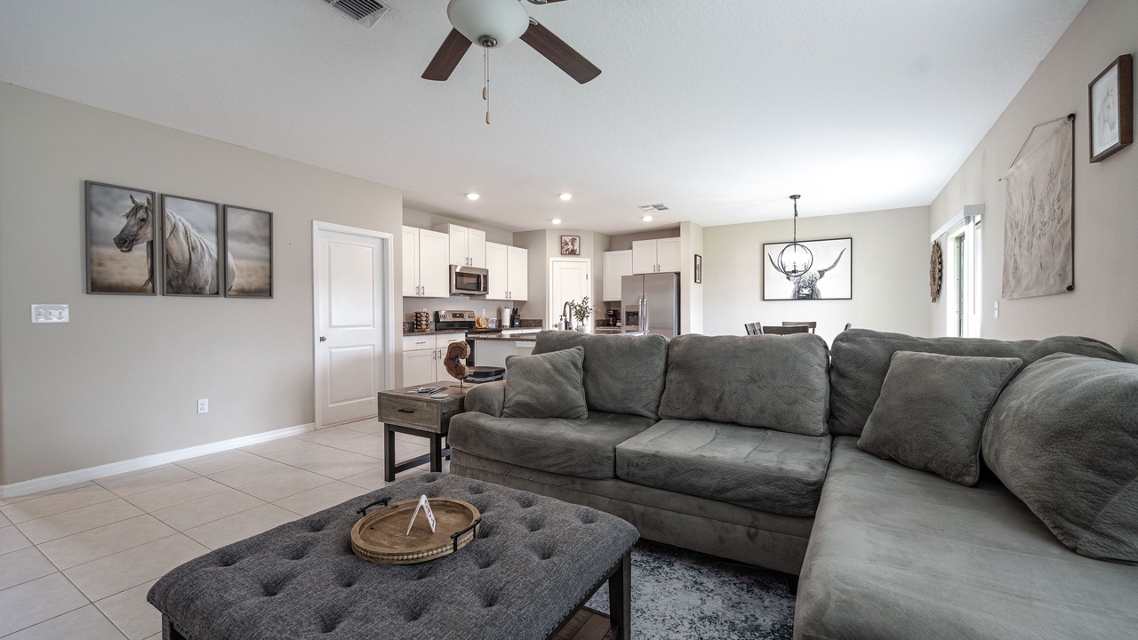 Photo of Livingroom in Fussels Corner