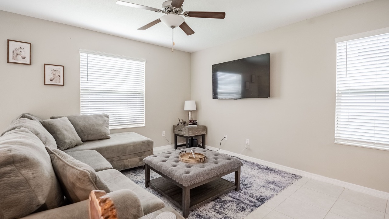 Photo of Livingroom in Fussels Corner