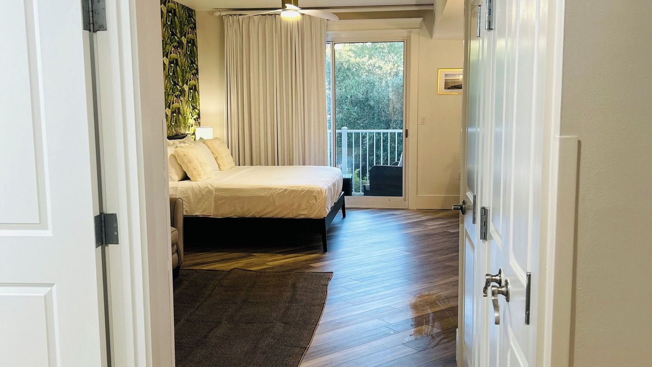 Photo of Bedroom in Baytowne Wharf