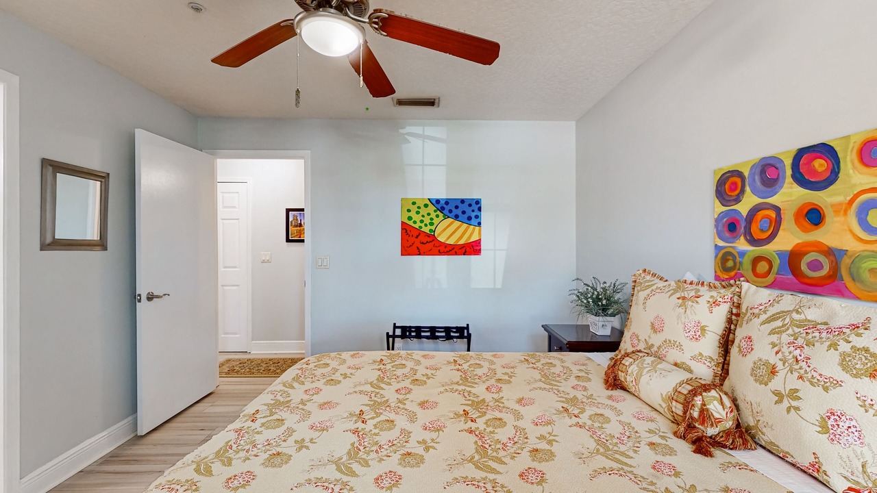 Photo of Bedroom in Suntree