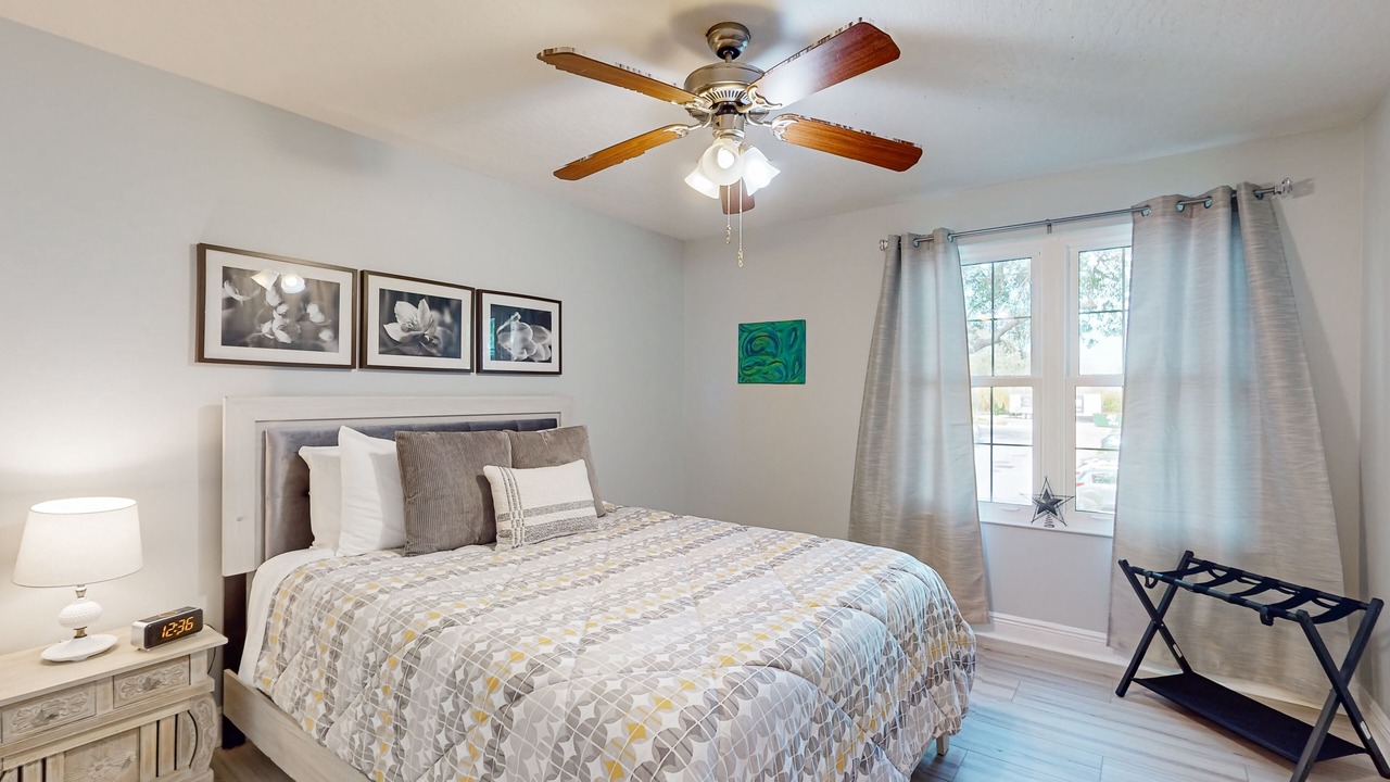 Photo of Bedroom in Suntree