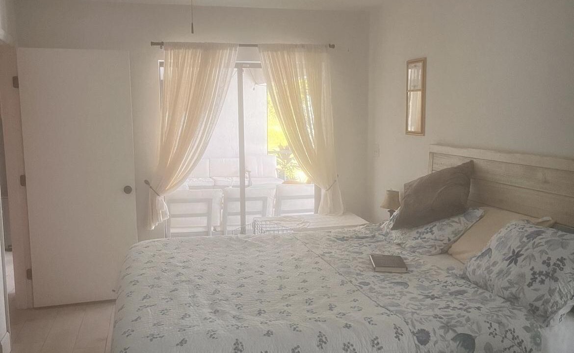 Photo of Bedroom in Pine Island Center