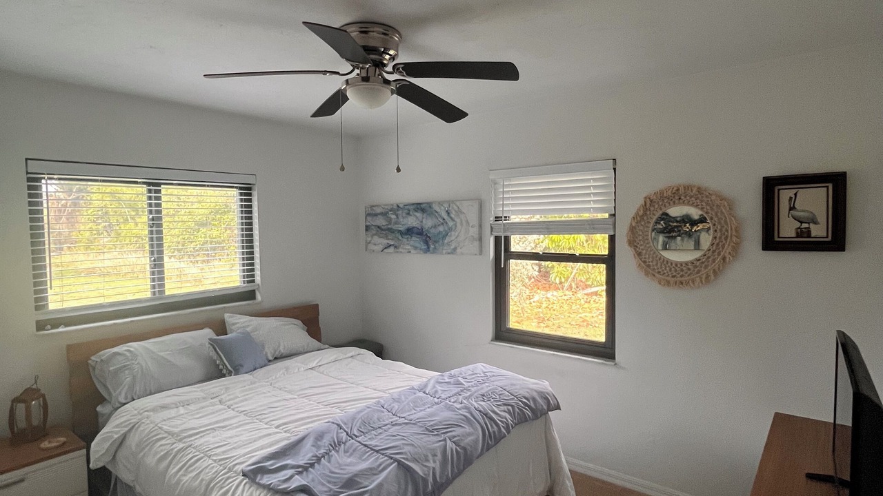 Photo of Bedroom in Pine Island Center