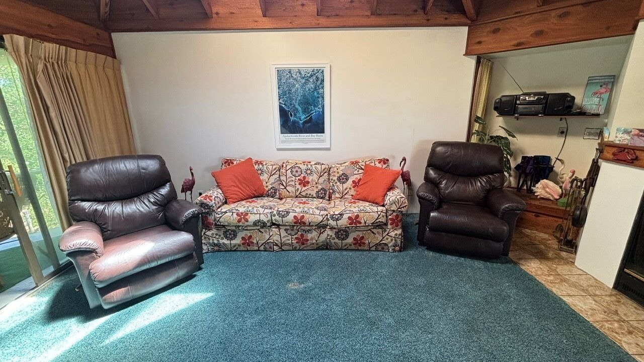 Photo of Livingroom in Alligator Point