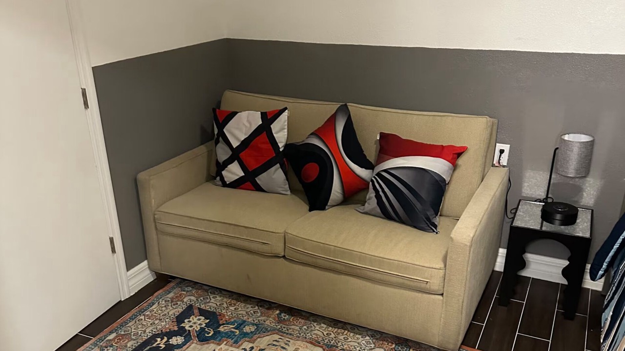Photo of Livingroom in Oak Ridge