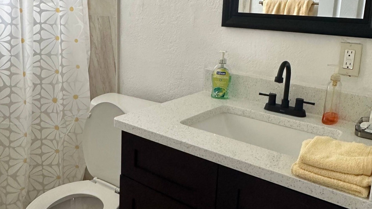 Photo of Bathroom in Oak Ridge
