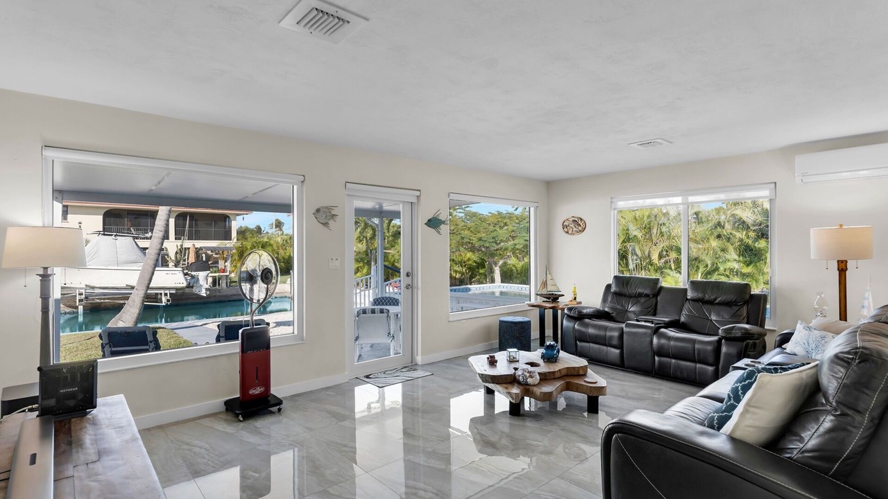 Photo of Livingroom in Big Pine Key