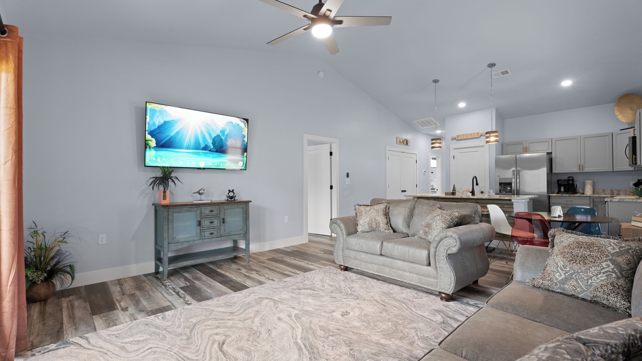 Photo of Livingroom in Inman