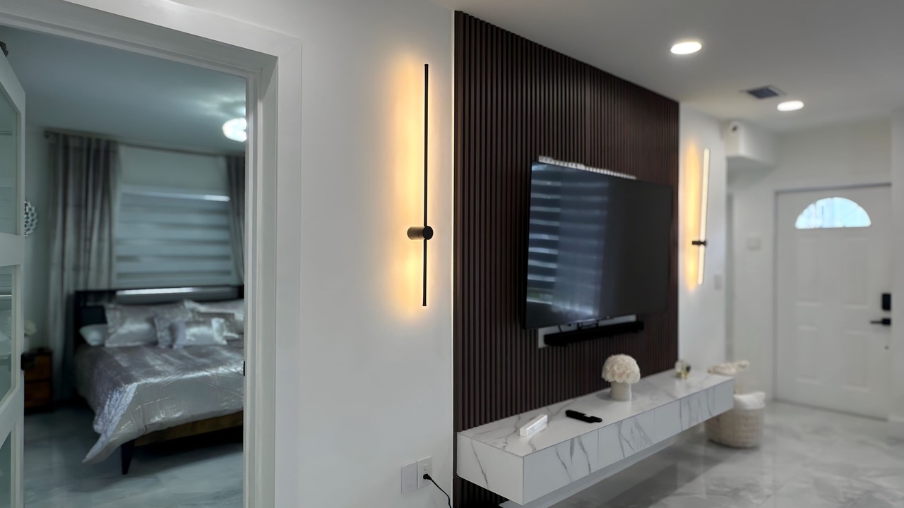 Photo of Bedroom in Miami Shores