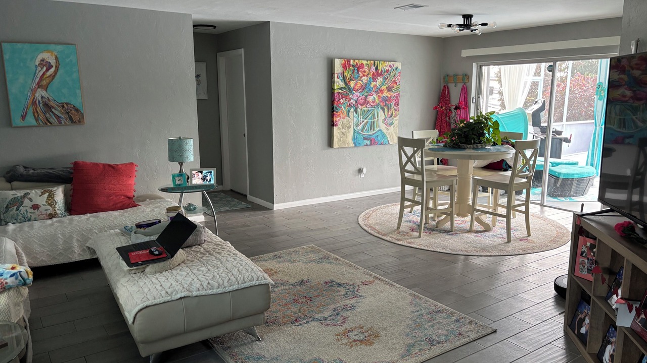 Photo of Livingroom in Joel