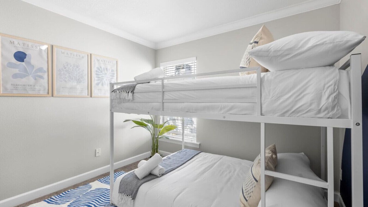 Photo of Bedroom in Courier City - Oscawana