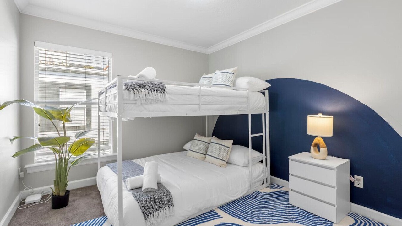 Photo of Bedroom in Courier City - Oscawana