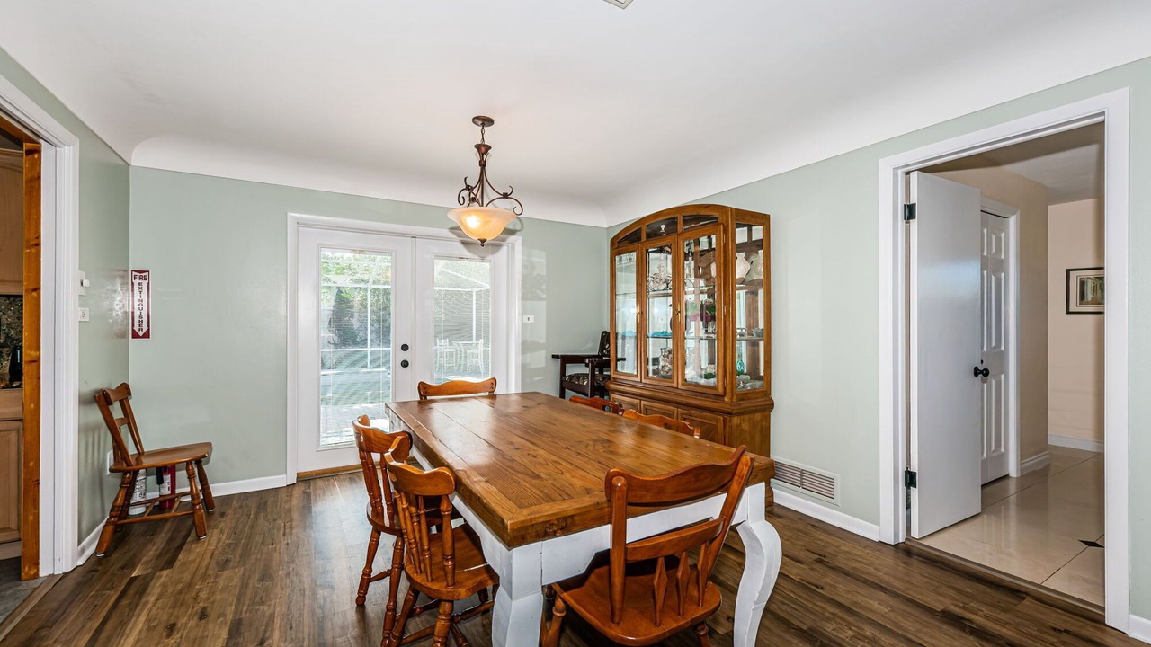 Photo of Livingroom in Harbor Hills