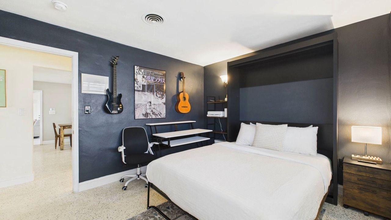 Photo of Bedroom in Seacoast Shores