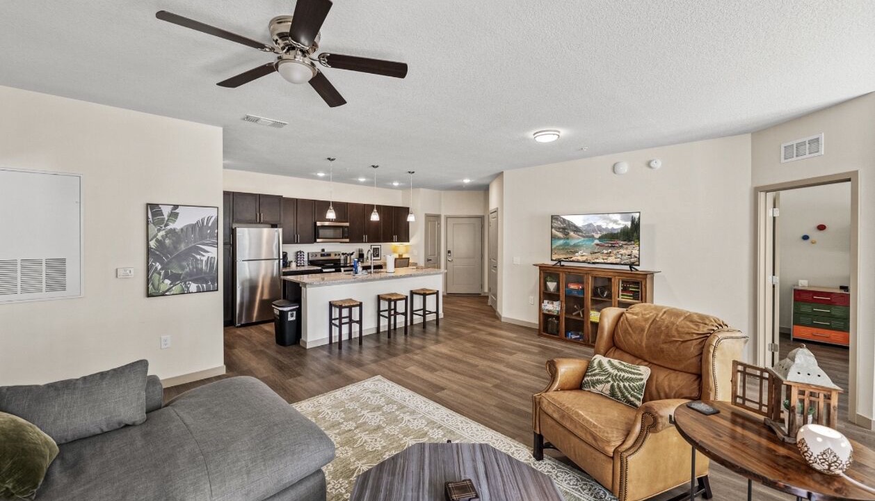 Photo of Livingroom in Winter Haven