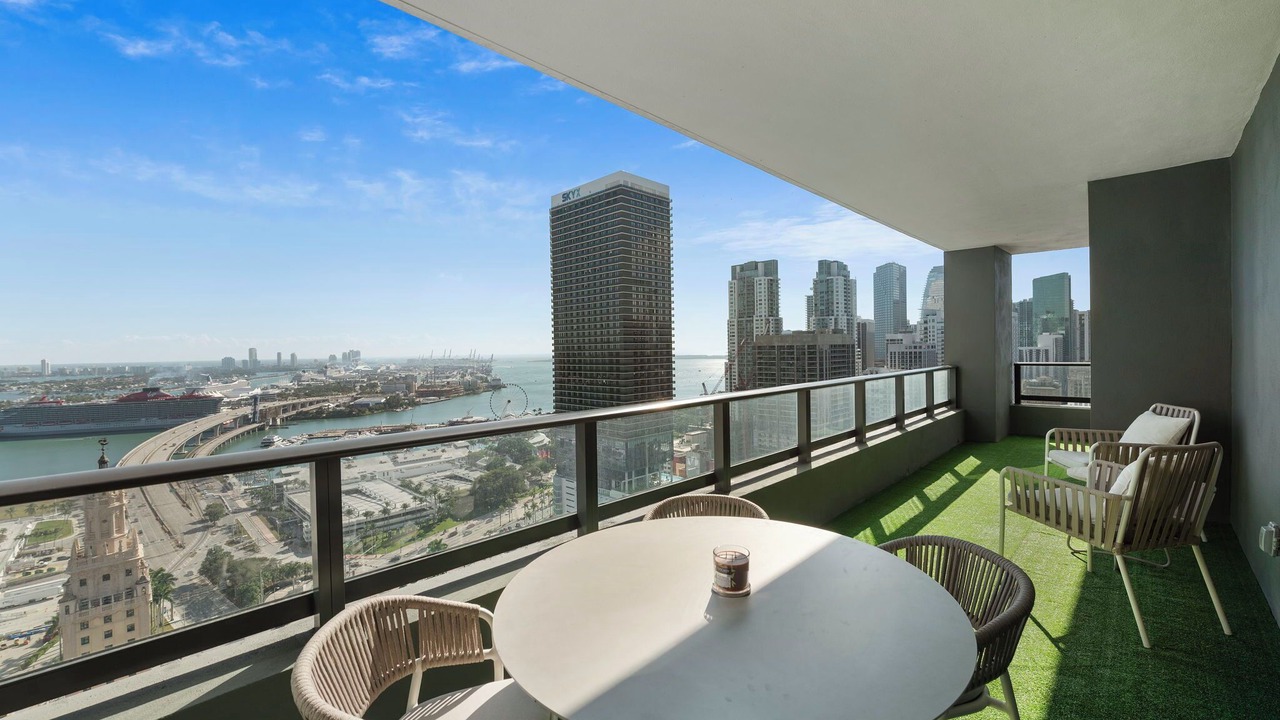 Photo of Outdoor in Downtown Miami