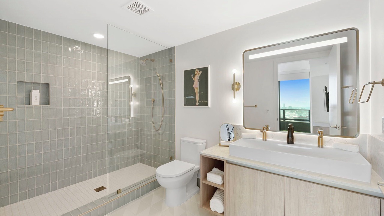 Photo of Bathroom in Downtown Miami