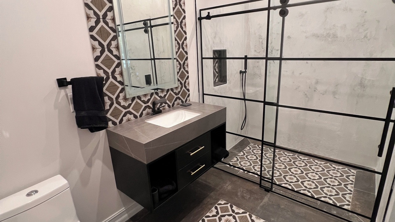 Photo of Bathroom in Naples