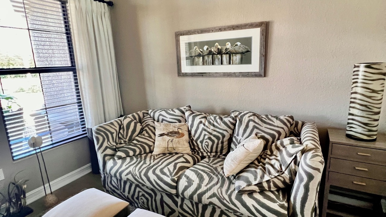 Photo of Livingroom in Naples