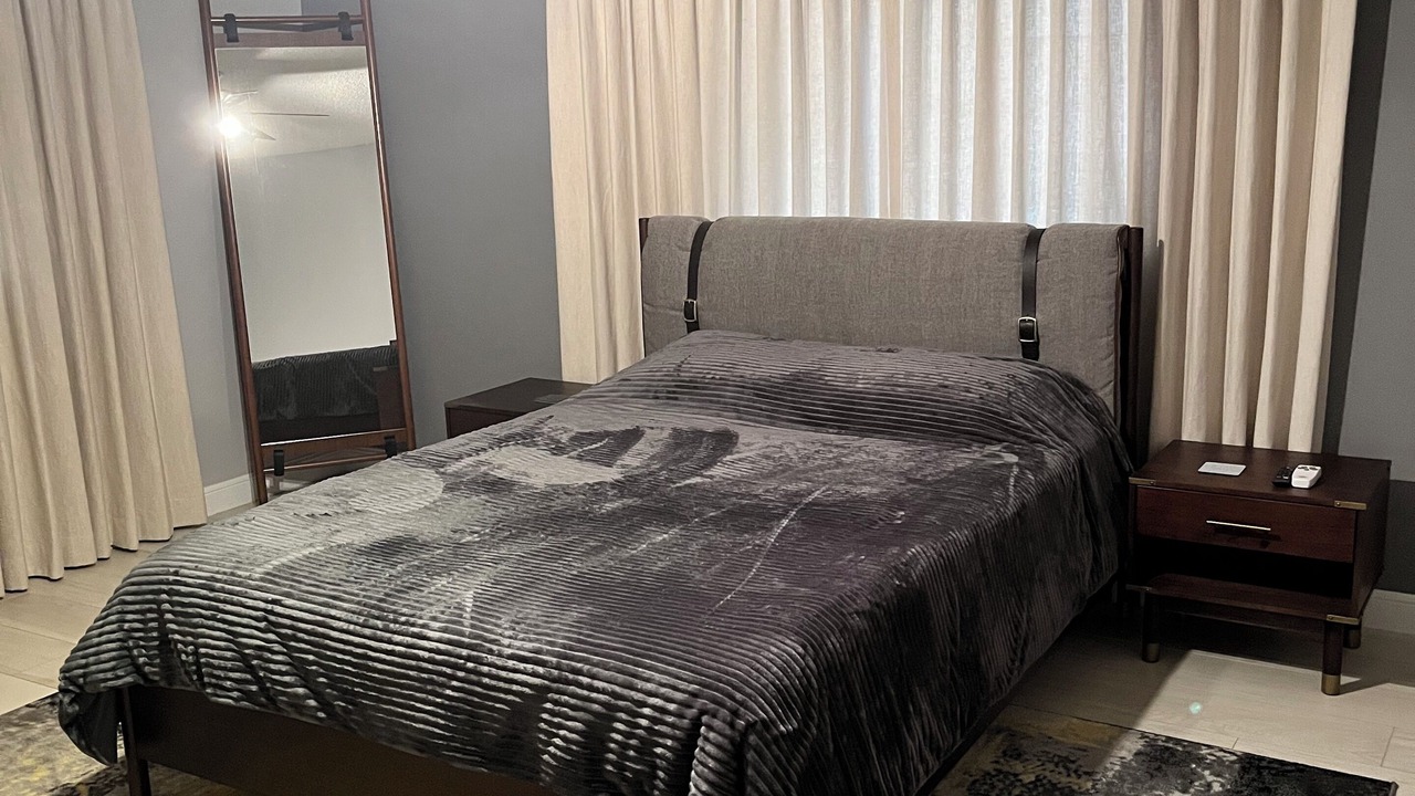 Photo of Bedroom in Sandalfoot Cove