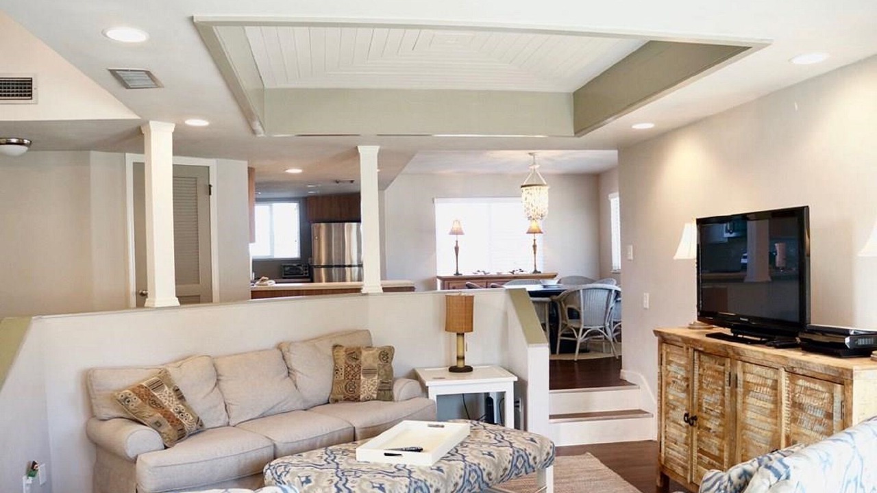 Photo of Livingroom in Marineland Acres