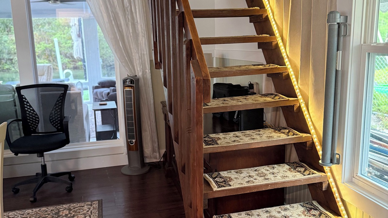 Photo of Bedroom in Weeki Wachee Gardens