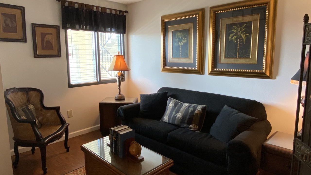 Photo of Livingroom in Hudson