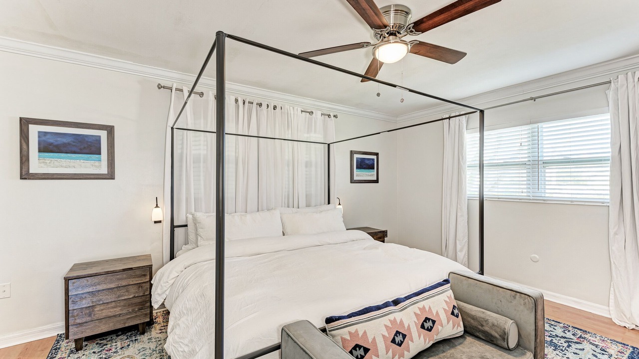 Photo of Bedroom in Fullers Earth